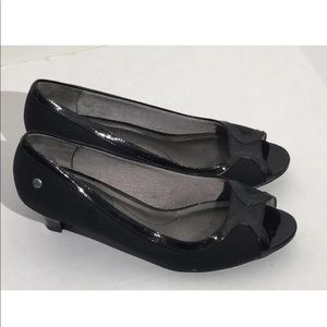 Life Stride Soft System 6M Black Open Dress Shoe